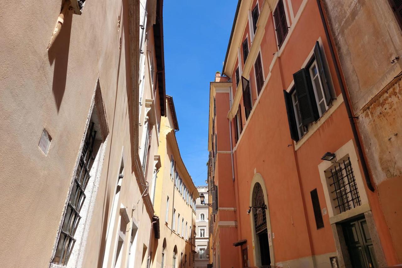 Ych-Pretty Flat Close Pantheon ローマ エクステリア 写真